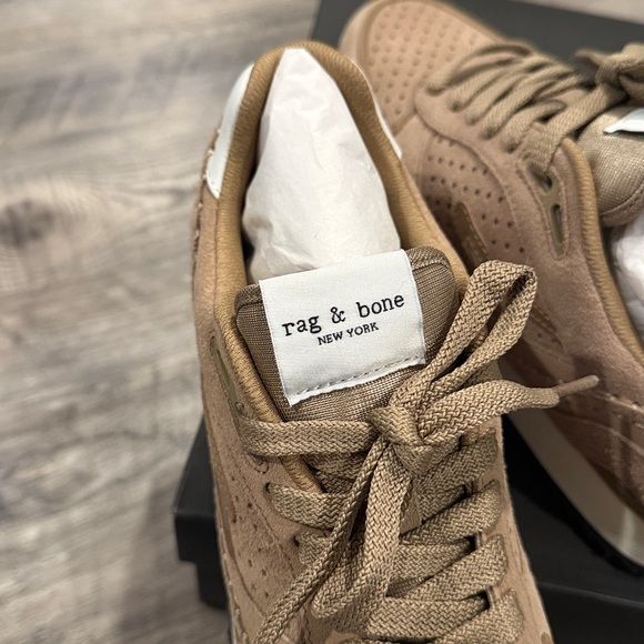 Rag & Bone Retro Drift Runner Suede Taupe NEW IN BOX Sz 38 Women’s US 8 Sneakers - Picture 11 of 13